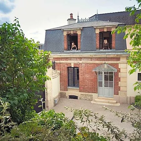 Les Du Champagne Collery 4*