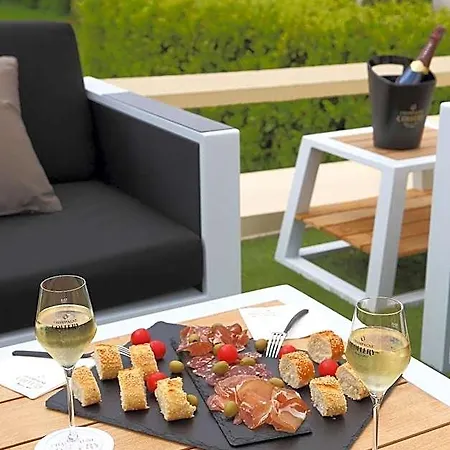 Les Du Champagne Collery Pensionat Ay-Champagne